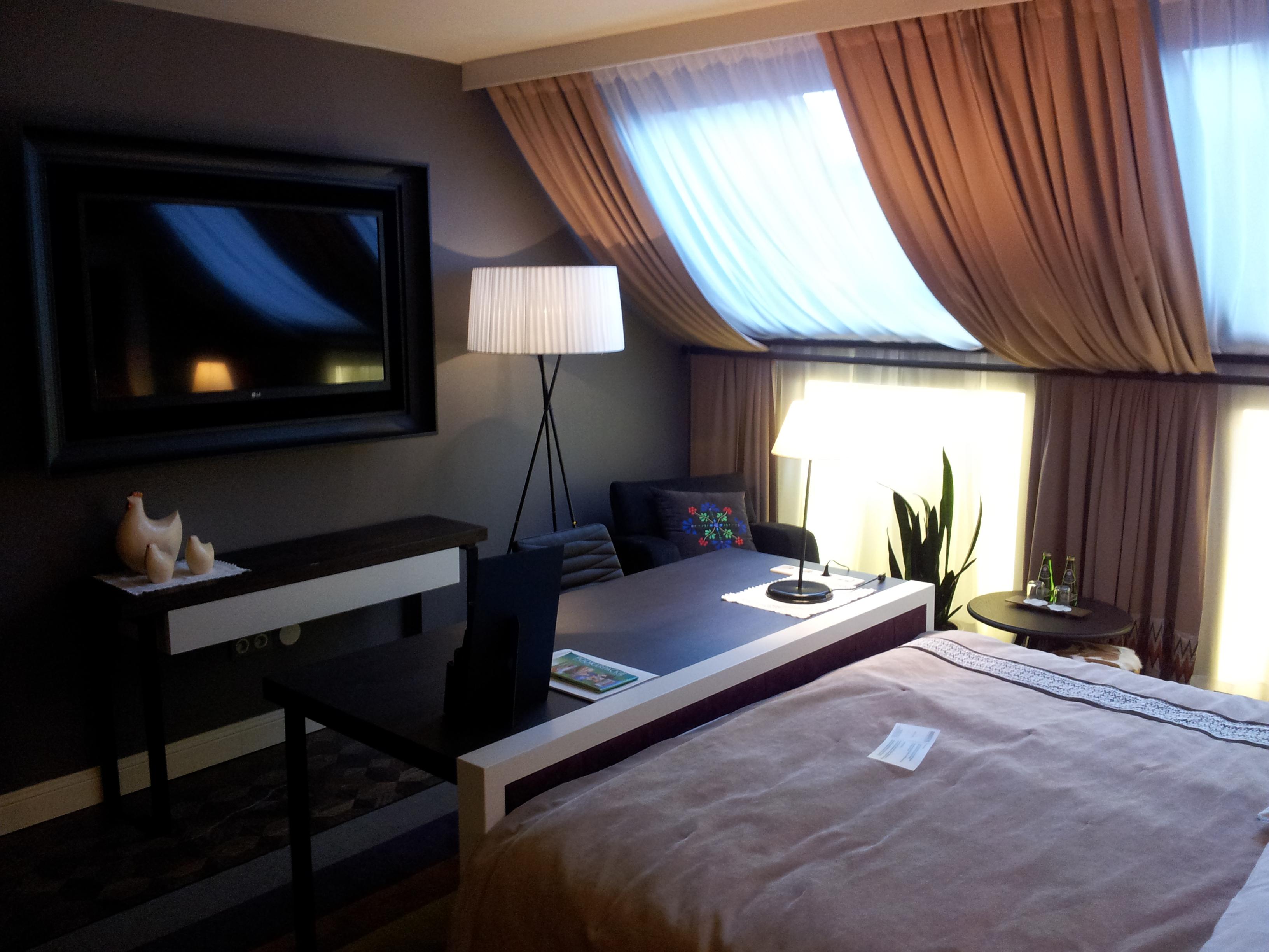 Hotel Bristol Tradition And Luxury Rzeszów Eksteriør billede A room at the hotel